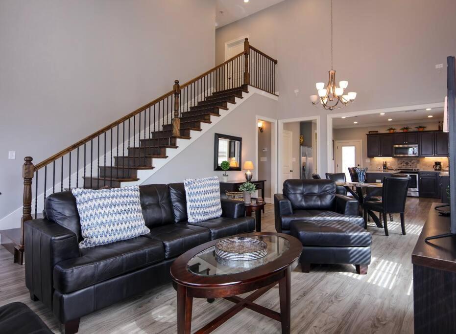 Luxury 2 Bedroom Townhouse #3 Lake Charles Kültér fotó